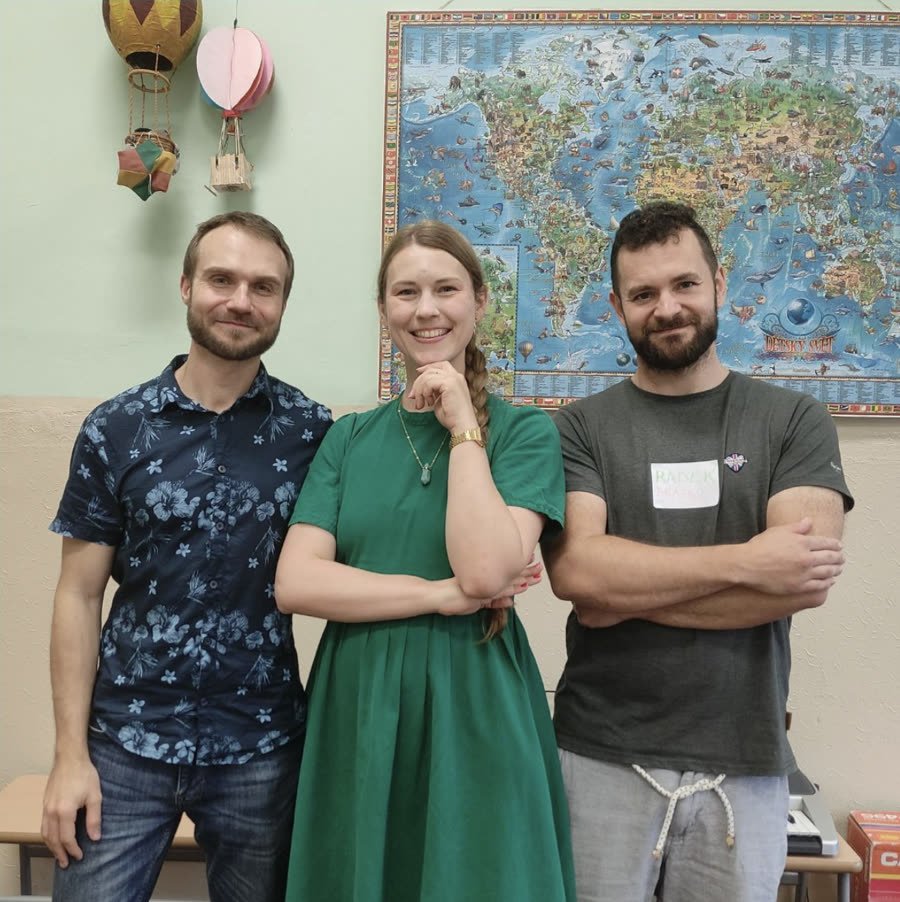Radek na společné fotce s dalšími účastníky akce